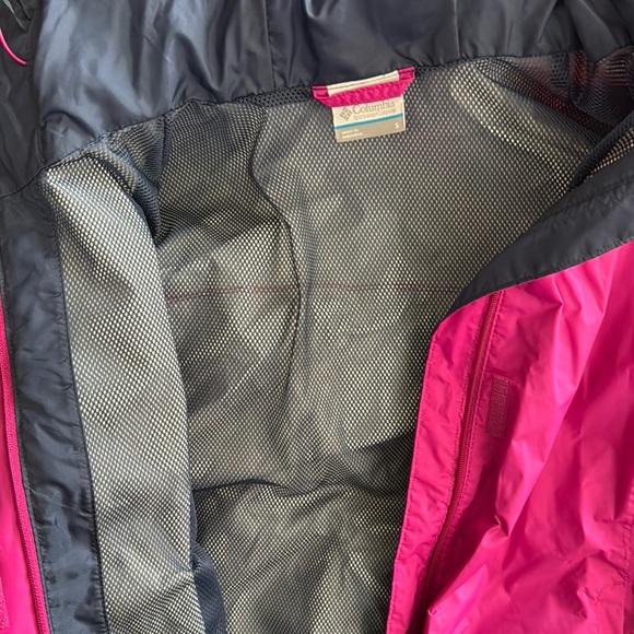 Columbia Rain Jacket - Picture 5 of 6